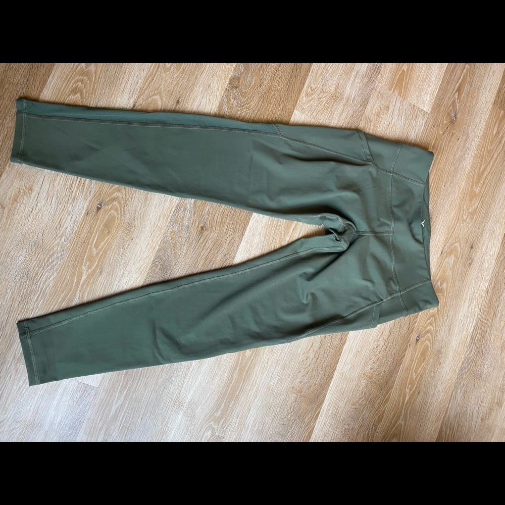 Old Navy active green mesh side leggings